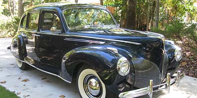 1940 Lincoln Zephyr: A Symphony of Art Deco Luxury Preserved for